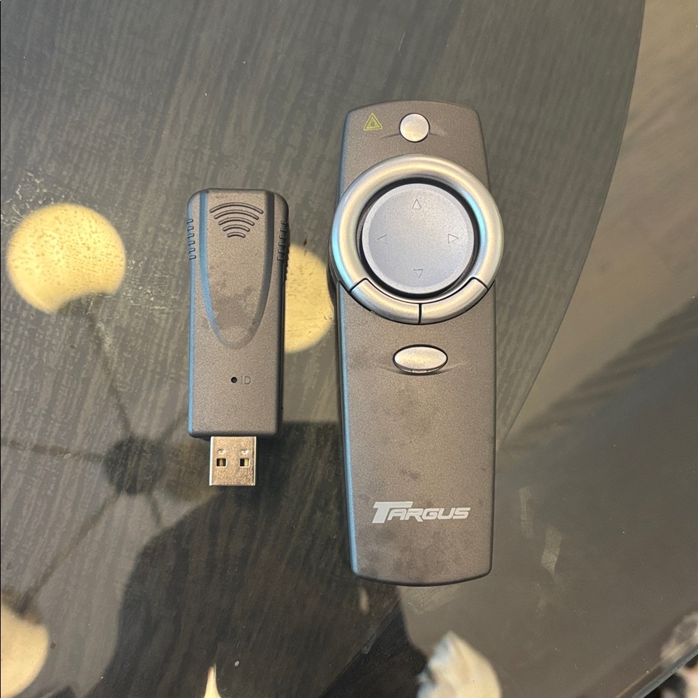 Targus Gray Wireless Presenter with USB Receiver